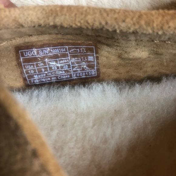 UGG Australia ‘Boylan’ Tassel Loafer Slippers Chestnut Suede Mens 10M - Picture 2 of 7